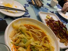 -撒拉花儿·新疆菜·清真(太阳宫店)