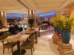 大堂-咖啡苑自助餐厅·中国大饭店