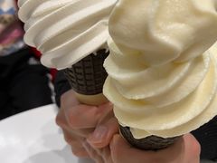 -喜茶(杭州滨江宝龙店)