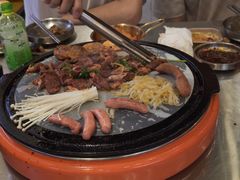-哈哈碳都·牛肋条无限自助烤肉(宝龙店)