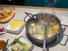 -浪里寻·臻牛养生牛肉火锅(方圆荟店)
