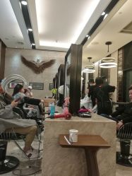 -AKOZO Beauty Salon