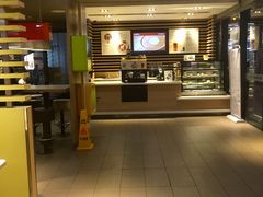 -麦当劳(海岸城店)