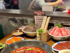 -萍姐火锅·公路夜市(武汉首店)