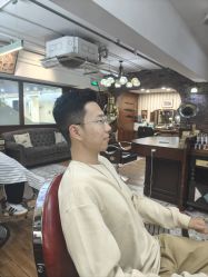 -BarberKiNG男士理发馆Barbershop