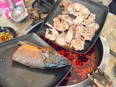 -销魂美蛙鱼头火锅(上海首店)