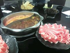 -湊湊火锅·茶憩(新中关购物中心店)