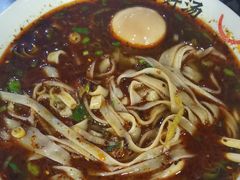 -牛一嘴·兰州牛肉面·大盘鸡(财富中心店)