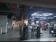 -超鹿运动(五四北泰禾广场店)