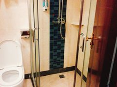 -爱舍海岸酒店(香港中路五四广场店)