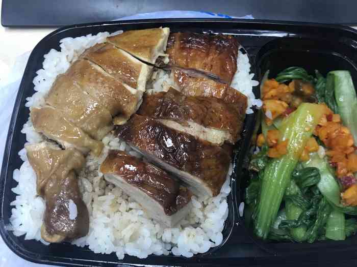 深井烧鹅(浦东大道店)-"这家外卖很难点,每次都是来店里打包,烧鸭.