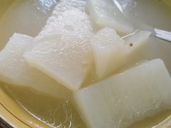 -一品红烧鸭特色川菜(三岔湖店)