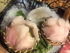 -湊湊火锅·茶憩(杭州湖滨银泰in77店)