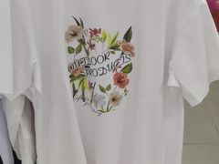 -永旺黄岛购物中心