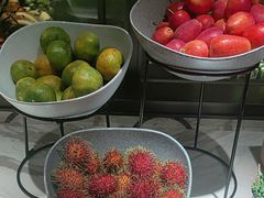-浅深(世茂滨江精品店)
