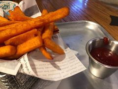 -I HOLIC艾豪丽披萨(KKone店)