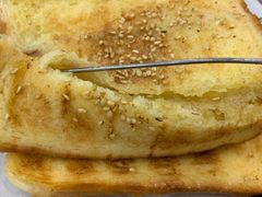 炼乳面包-宝记烧烤·碳锅羊肉·羊蝎子火锅·夜食社(文体路创始店)