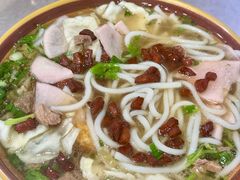 -花溪牛肉粉(八鸽岩店)