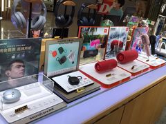 -新田360广场(上海华侨城店)