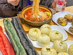 -李与白包子铺(桐梓林店)