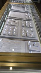 -威德钻石-克拉钻大本营(南京东路店)