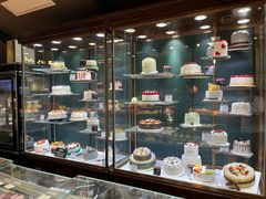 -红跑车蛋糕世界(清江路店)