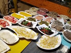 -四季喧黔味豆米火锅(万达广场店)