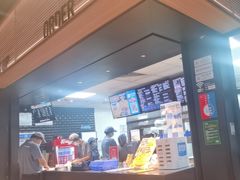 -达美乐比萨(红山店)