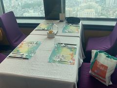 -亚洲国际大酒店·云顶阁旋转自助餐厅