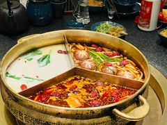 -湊湊火锅·茶憩(打浦桥日月光店)