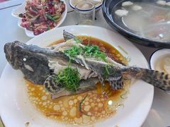 -覃记海鲜美食餐厅