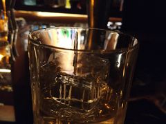 -Whisper Bar 