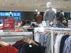 -优衣库(青岛伟东乐客城店)