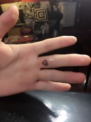 -SNOW TATTOO STUDIO