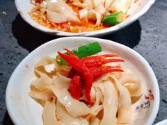 宽面-虾胡闹龙虾馆(湄南河店)