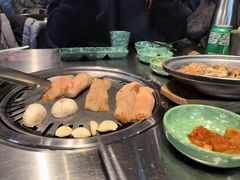 -欧巴炭烤肉오빠숯불구이(南京东路店)