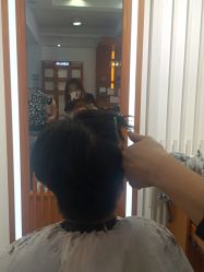 -心迪染发专门店