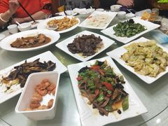 -火娃菜馆(新岭花园1期店)