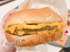 双层芝士汉堡-麦当劳(宜安广场店)