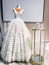 点击看大图 -Lady Jane高端婚纱礼服馆