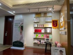 -Mamom club 慢会所(爱丁堡店)