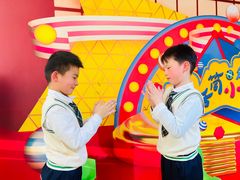 -蓝话筒·少儿成人演讲口才·主持朗诵·戏剧表演(大华第一坊店)