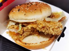 香辣鸡腿堡-前进5路汉堡炸鸡(汉街skp店)