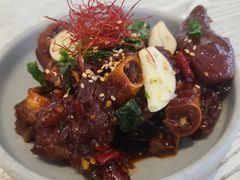 蜜汁香辣猪蹄-娜娜家•Nana's restaurant (南开大悦城店)