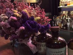 -TASTE ROOM Bar