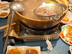 -邹开喜·小海鲜醉鸡煲·潮汕鲜切牛肉店(襄阳北路店)
