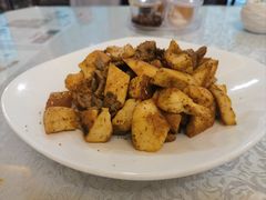 -汗腾格里·风味餐厅(新疆驻京办店)