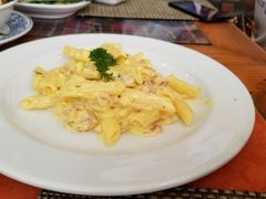 -卷心菜和避孕套餐厅(Pattaya)