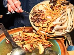 -饱嗝·傣泰厨房(国创园店)