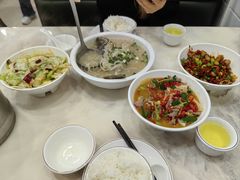 -红色湘菜馆(春风店)